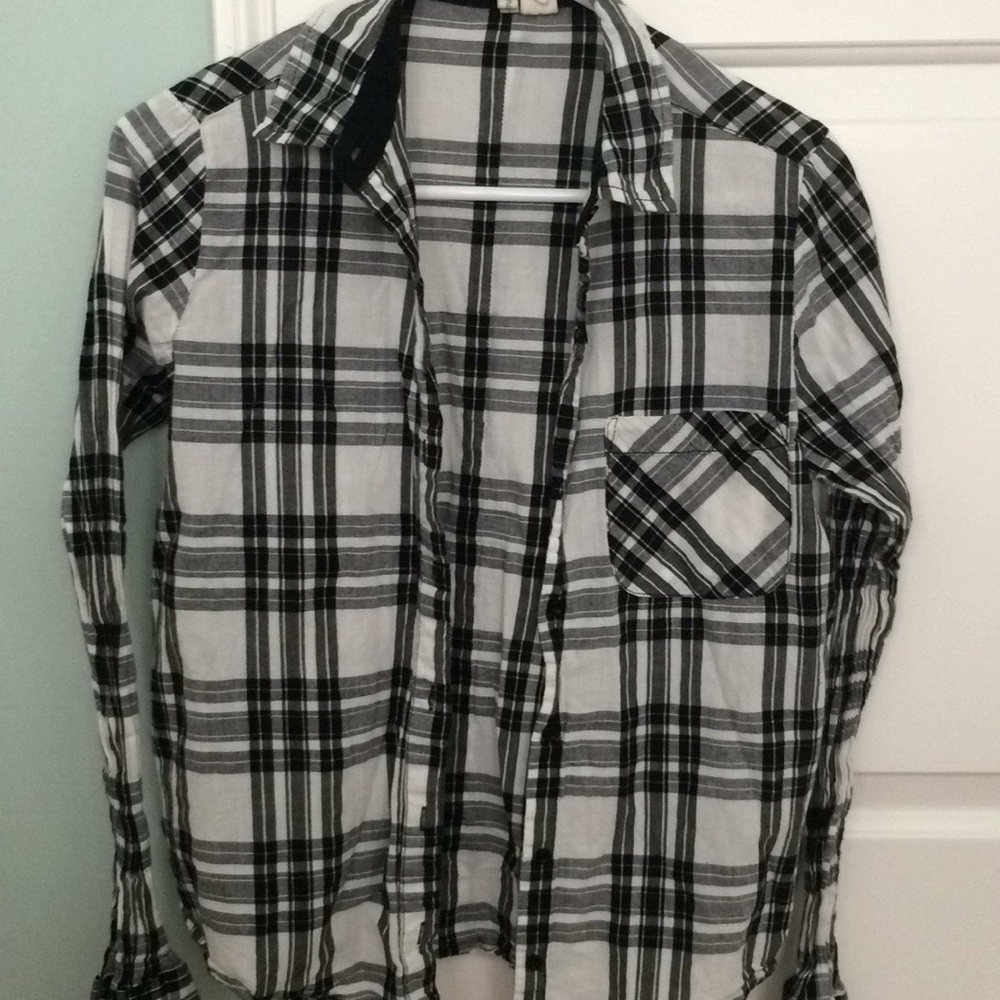 Japna Brand Black and White Flannel
